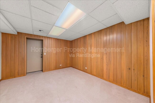 Building Photo - 5203 N Mulvaney Ct