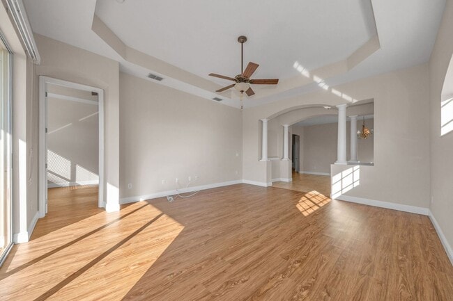 Building Photo - Beautiful Gulf Harbor Villa