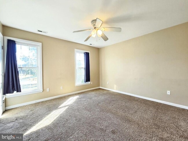 Building Photo - 5641 Scottish Highlands Cir