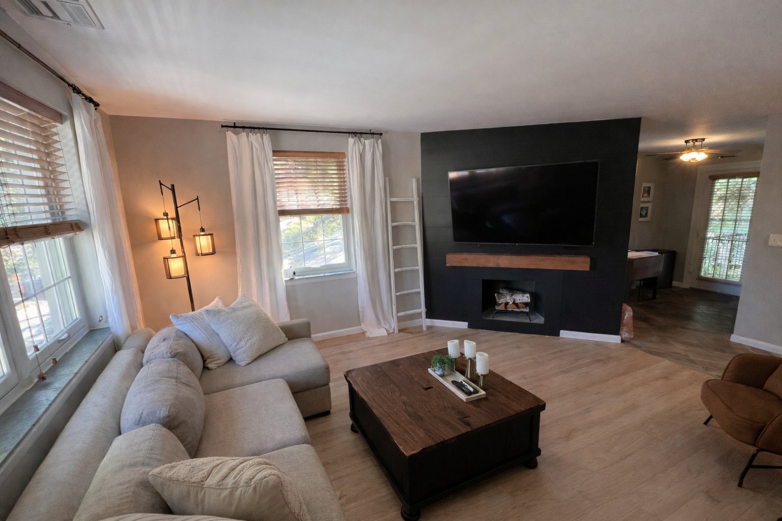 Building Photo - 4659 28th Rd S