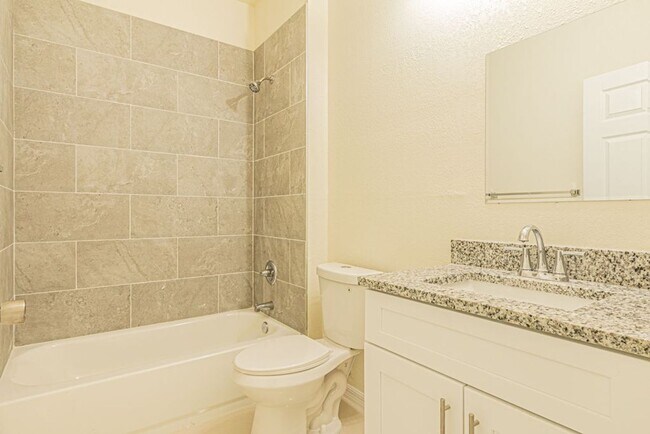 Building Photo - 3BR/2BA Home with 1-Car Garage in Prime SW Lehigh Acres – Brand New Construction