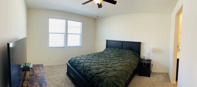 Building Photo - 7086 Vernazza Pl