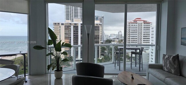 Building Photo - 6515 Collins Ave