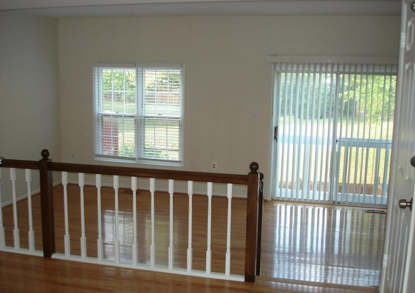 Building Photo - 13234 Grand Jct Dr