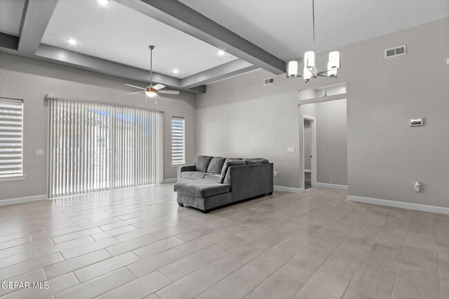 Building Photo - 12300 Desert Heights Ct