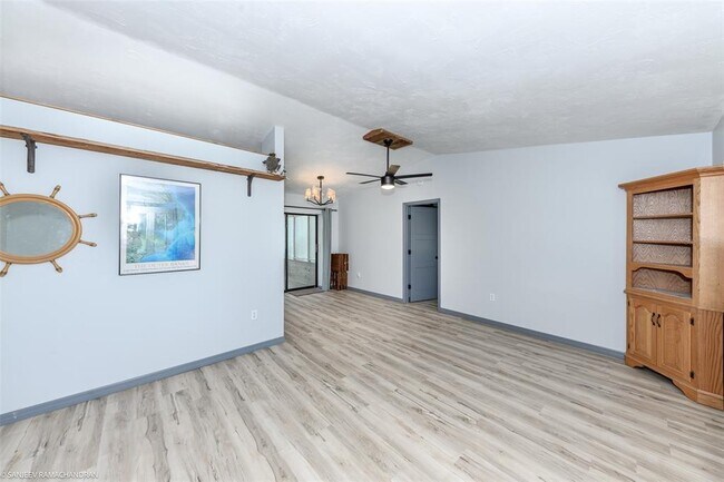 Building Photo - 11231 Euler Ave