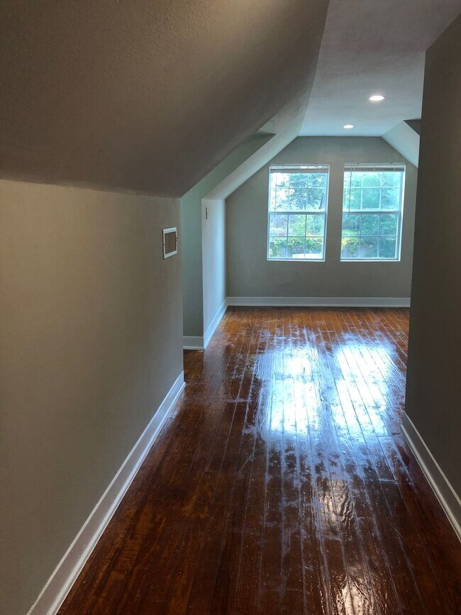 Building Photo - 3 bedroom house in The Avenues of Huntsville