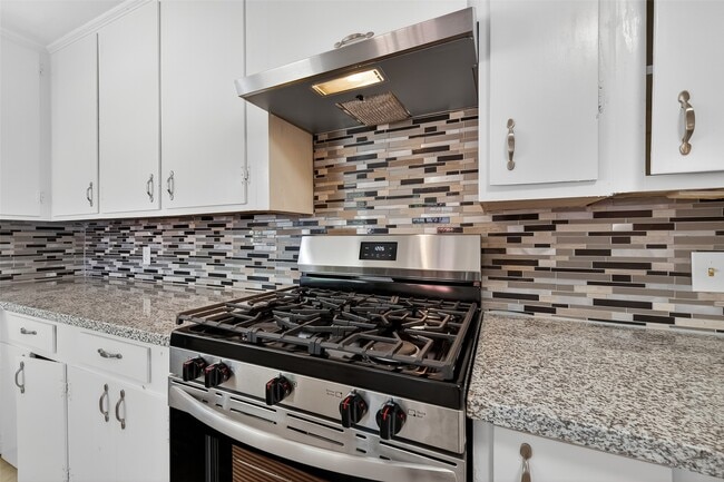 Building Photo - 4022 Osby Dr