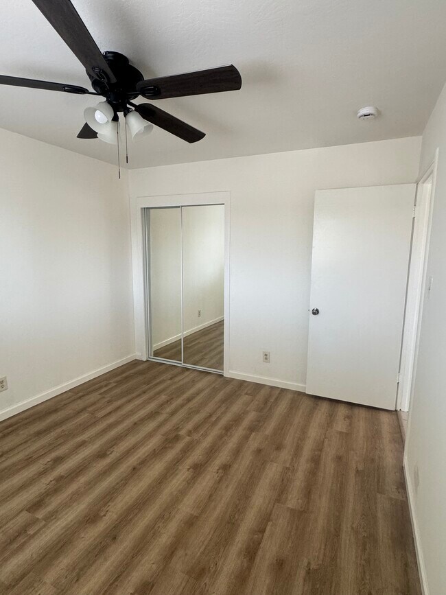 Primary Photo - 205 Smalley Ave