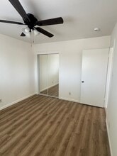 Building Photo - 205 Smalley Ave