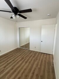 Building Photo - 205 Smalley Ave