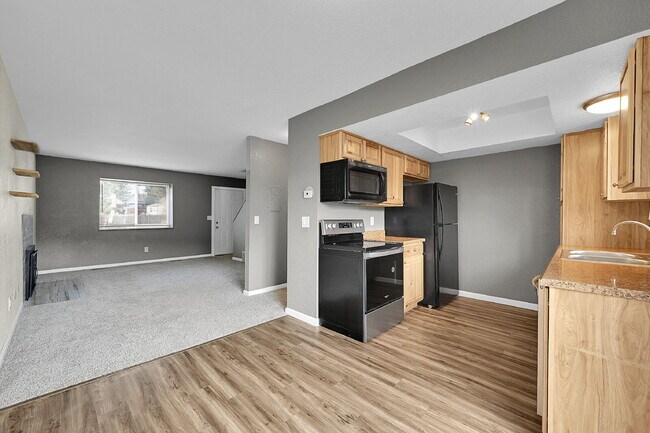 Building Photo - $1,595, 2-bed, 1.5 bath, located in Colorado Springs.