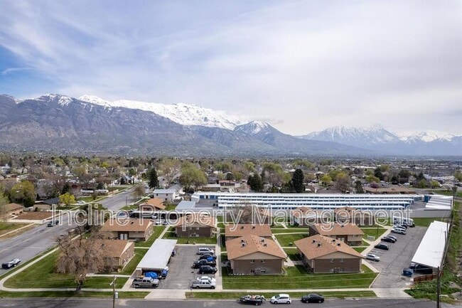 Building Photo - 80 N 400 E