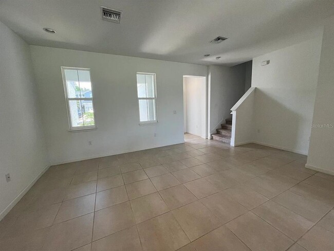 Building Photo - 1004 La Mirada Ct