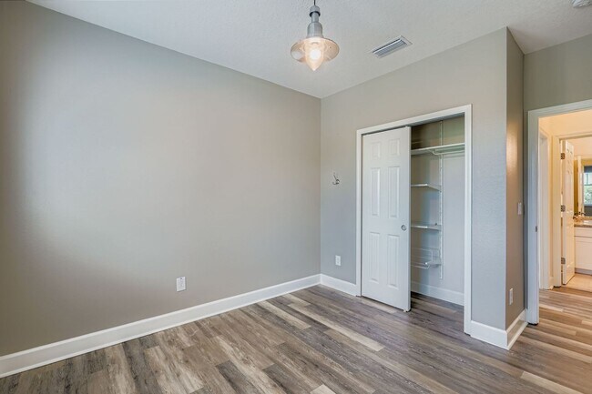 Building Photo - This property leaves nothing behind