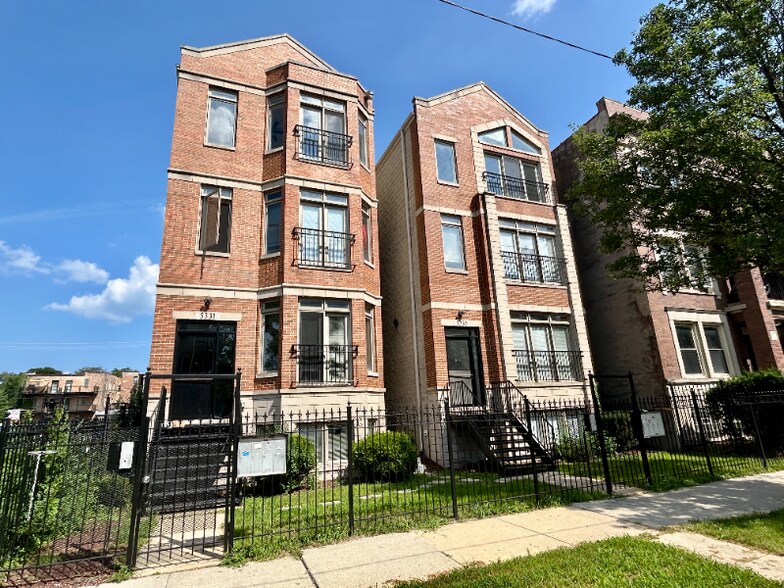 Primary Photo - 5331 S Calumet Ave