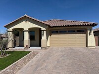 Building Photo - 15170 W Pierce St