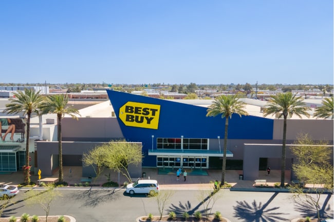 Building Photo - 3Bed/2Bath Apartment at 48th St/Thomas! Move-In Ready on 05/14/2026!--FENCED-IN YARD! NO HOA!