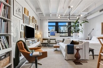 Building Photo - 878 Peachtree St NE