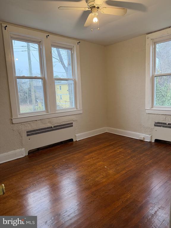 Building Photo - 3812 W Cold Spring Ln