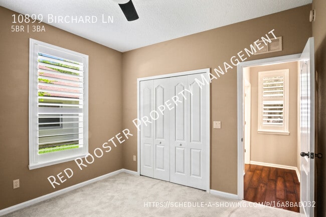 Building Photo - 10899 Birchard Ln