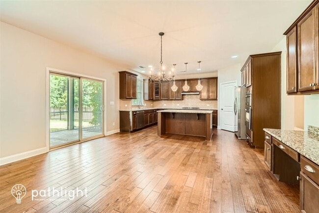 Building Photo - 13720 Laughing Gull Dr