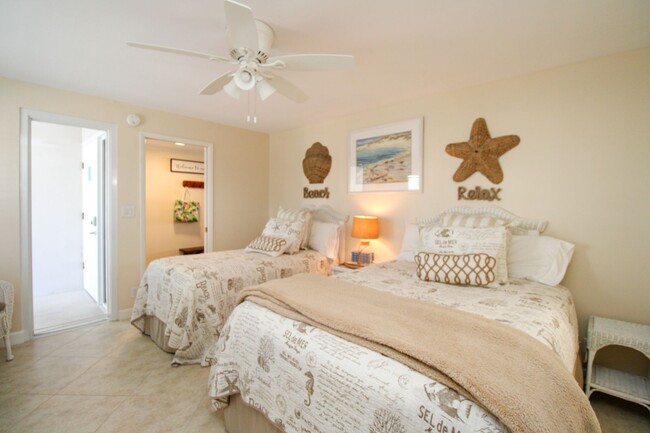 Building Photo - ** 2/2 ON THE BEACH CONDO WITH SPECTACULAR...