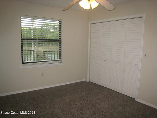 Building Photo - 201 International Dr