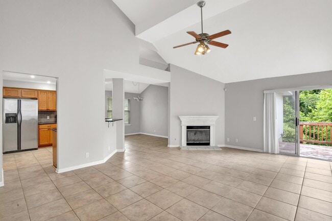 Primary Photo - 10718 Claywood Dr