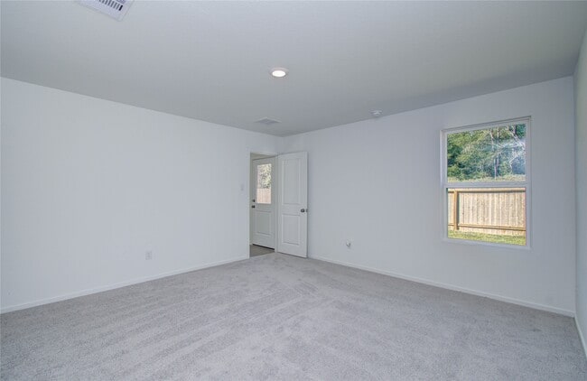 Building Photo - 14845 N Ascot Bnd Cir