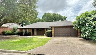 Building Photo - 3214 N Marseille Ln