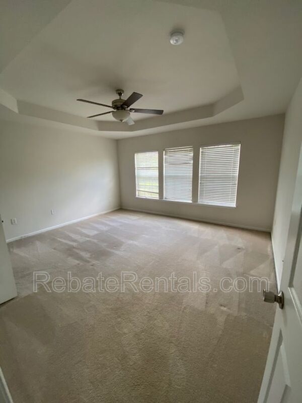 Building Photo - 11177 Castlemain Cir W