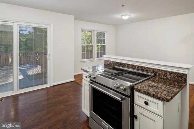 Building Photo - 1259 Stockport Ct