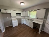 Building Photo - 1333 Ox Hill Dr
