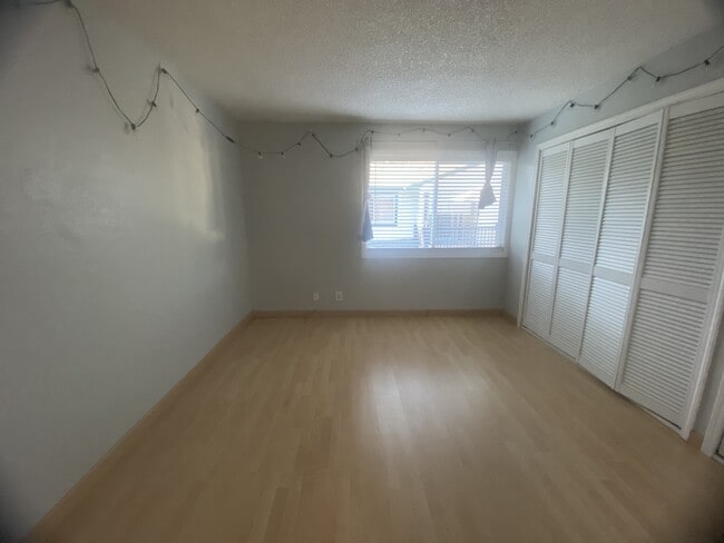 Building Photo - 2539 Blue Rock Ct