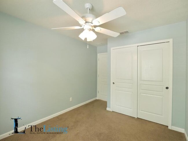 Building Photo - 12958 Vennetta Way