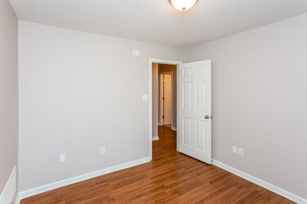 Building Photo - 1720 Cherry Creek Dr