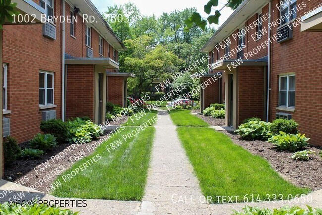 Building Photo - 1002 Bryden Rd