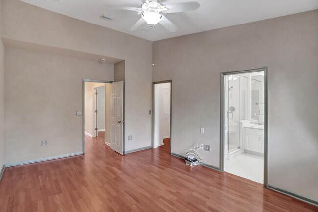 Building Photo - 1900 Oceanwalk Ln