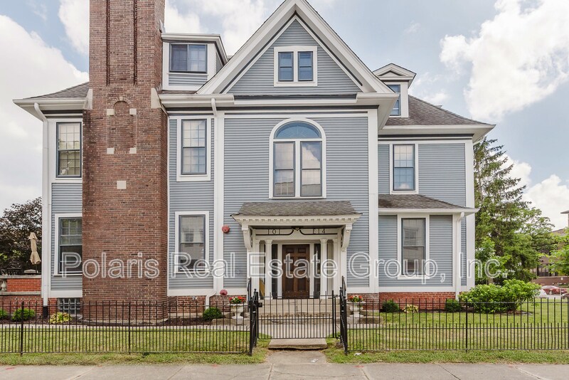 Primary Photo - 101 E 14th St