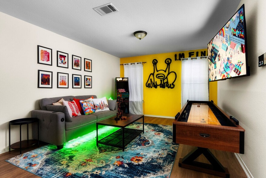 Building Photo - 7408 Derby Downs Dr