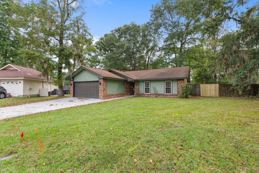 Building Photo - 16 Bitterroot Ln