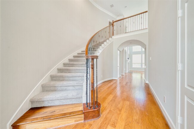 Building Photo - 5619 Riverstone Crossing Dr