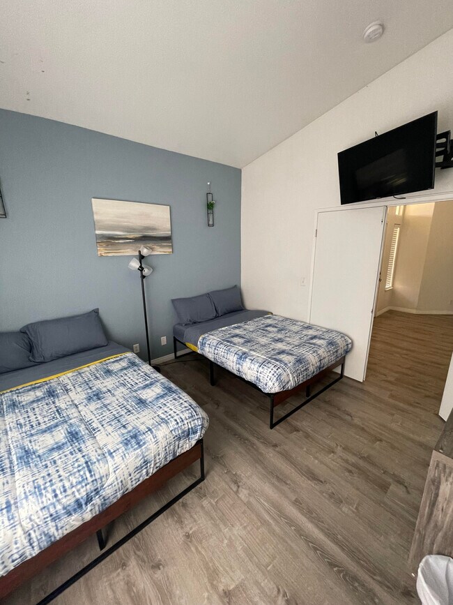 Bedroom 2 - 81329 Avenida Coyote