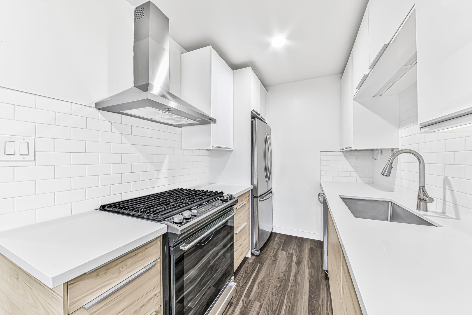 Building Photo - 4308 E 4th St