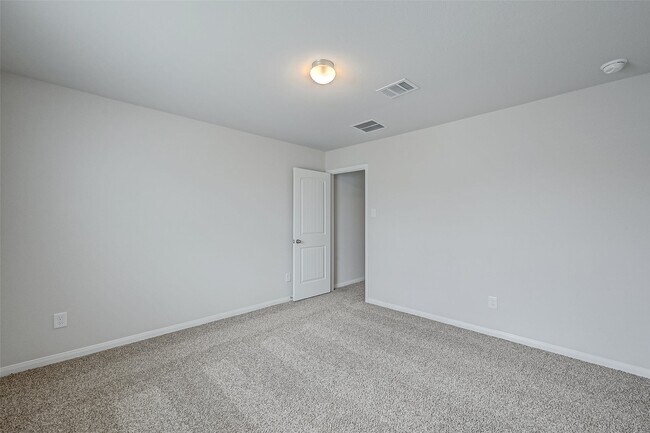 Building Photo - 22015 Sovereign Hts Ln.