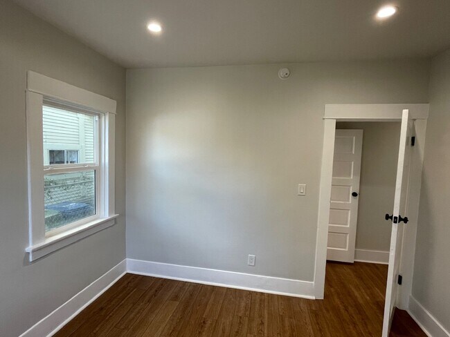 Bedroom 2 - 961 W 42nd St