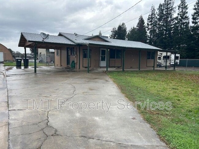 Building Photo - 1315 I St