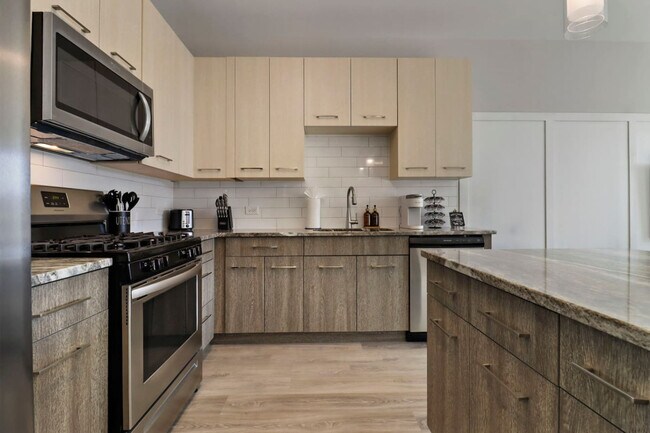 Building Photo - 28294 Ferry Rd