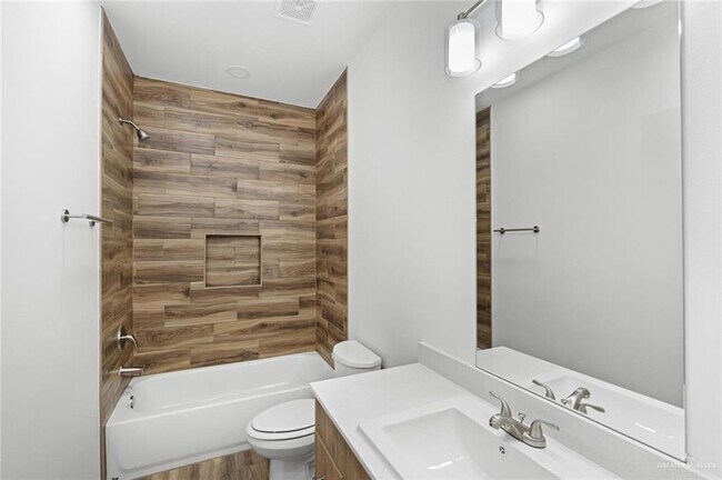 Building Photo - 1608 Unity Dr